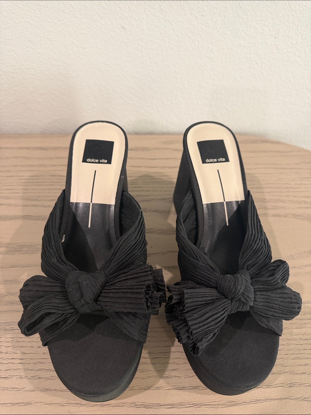 Dolce Vita Black Pleated Knot Mules